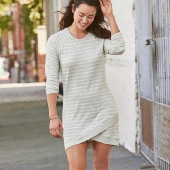 Athleta Dresses & Skirts - EUC. [Athleta] Grey & White <Criss Cross> Soft Striped + Tulip Hem Dress | Small